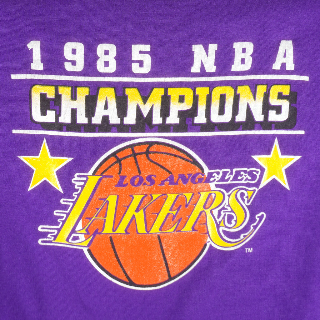 NBA (Signal) - Los Angeles Lakers Single Stitch T-Shirt 1985 Large Vintage Retro Basketball