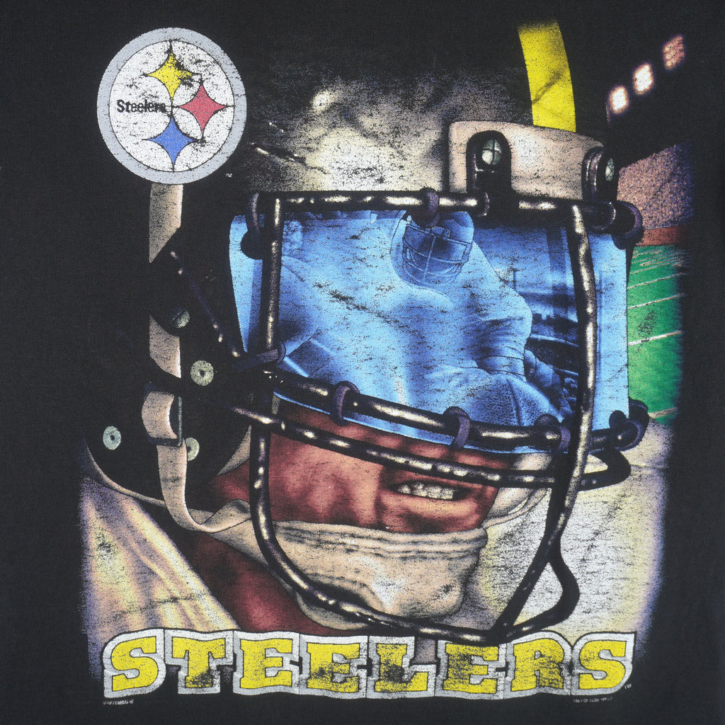 NFL (Lee) - Pittsburgh Steelers Helmet T-Shirt 1990s Medium Vintage Retro Football