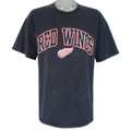 NHL (Gildan) - Detroit Red Wings Spell-Out T-Shirt 1990s X-Large Vintage Hockey