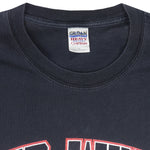 NHL (Gildan) - Detroit Red Wings Spell-Out T-Shirt 1990s X-Large Vintage Hockey