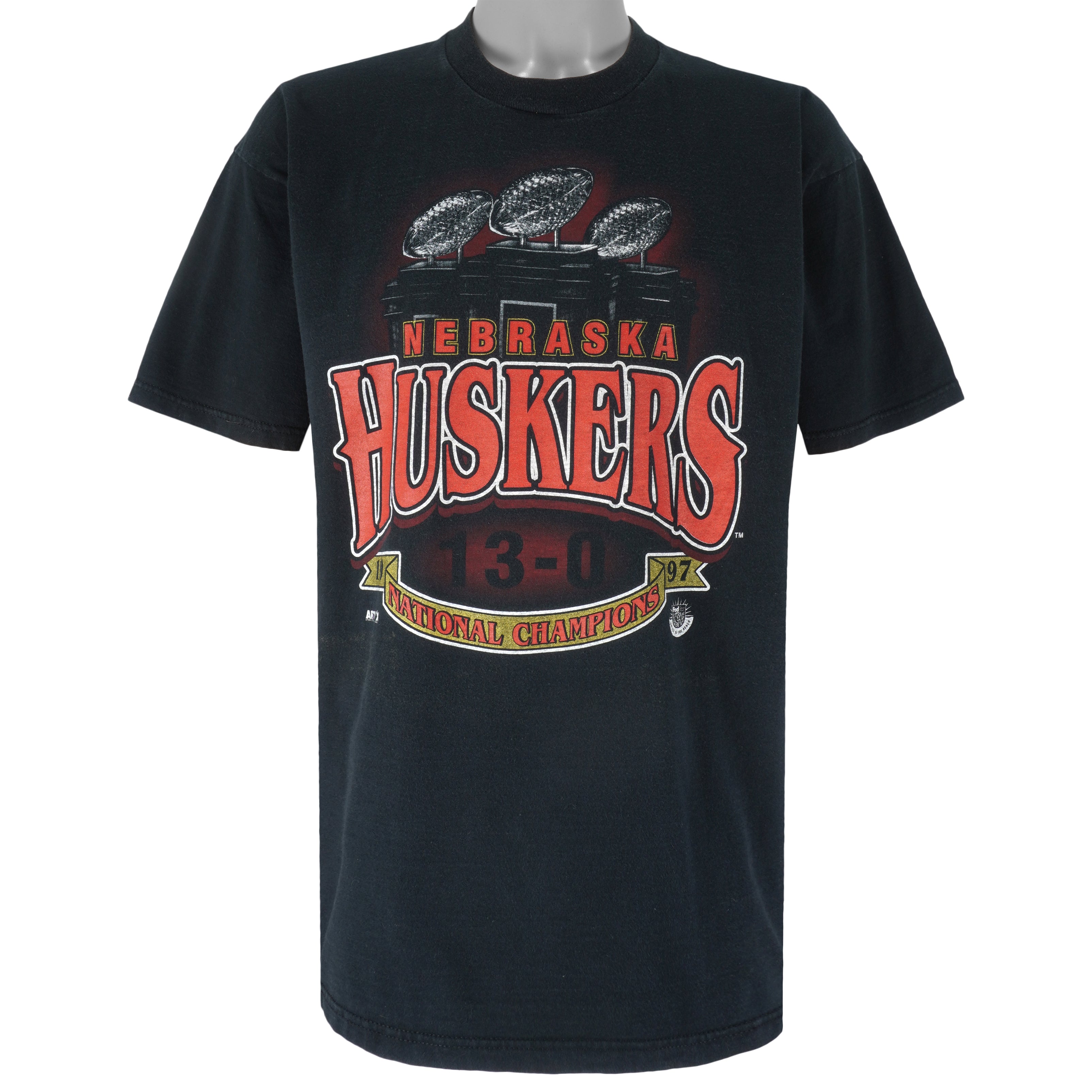 NCAA (Art-Fx) - Nebraska Huskers National Champions T-Shirt 1997 XX-Large Vintage College Football