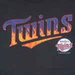 MLB (CSA) - Minnesota Twins Spell-Out with Flames T-Shirt 2002 Vintage Baseball XX-Large