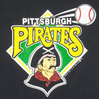 MLB (Trench) - Pittsburgh Pirates Single Stitch T-Shirt 1988 X-Large Vintage Retro Baseball