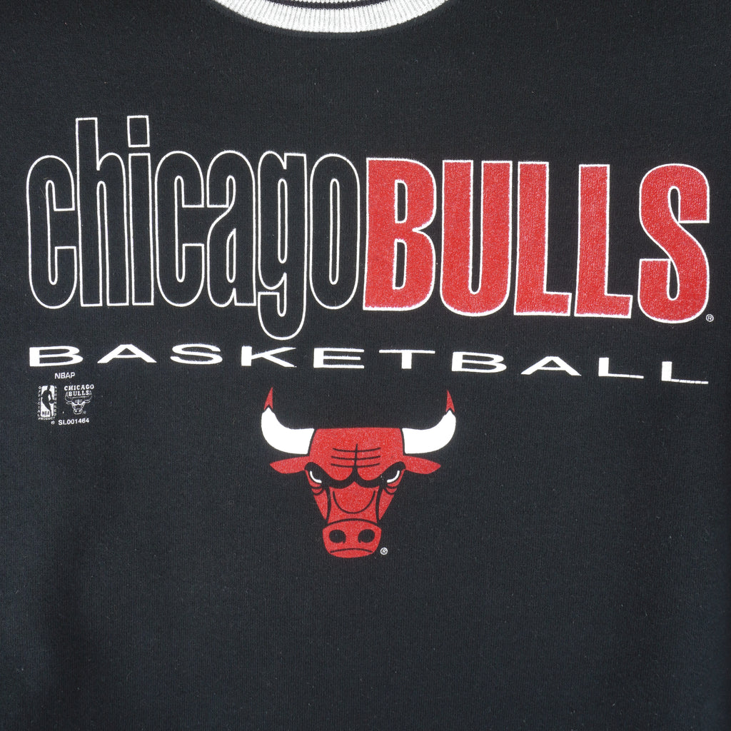 NBA (Pro Player) - Chicago Bulls Basketball Crew Neck Sweatshirt 1990s Large Vintage Retro Basketball