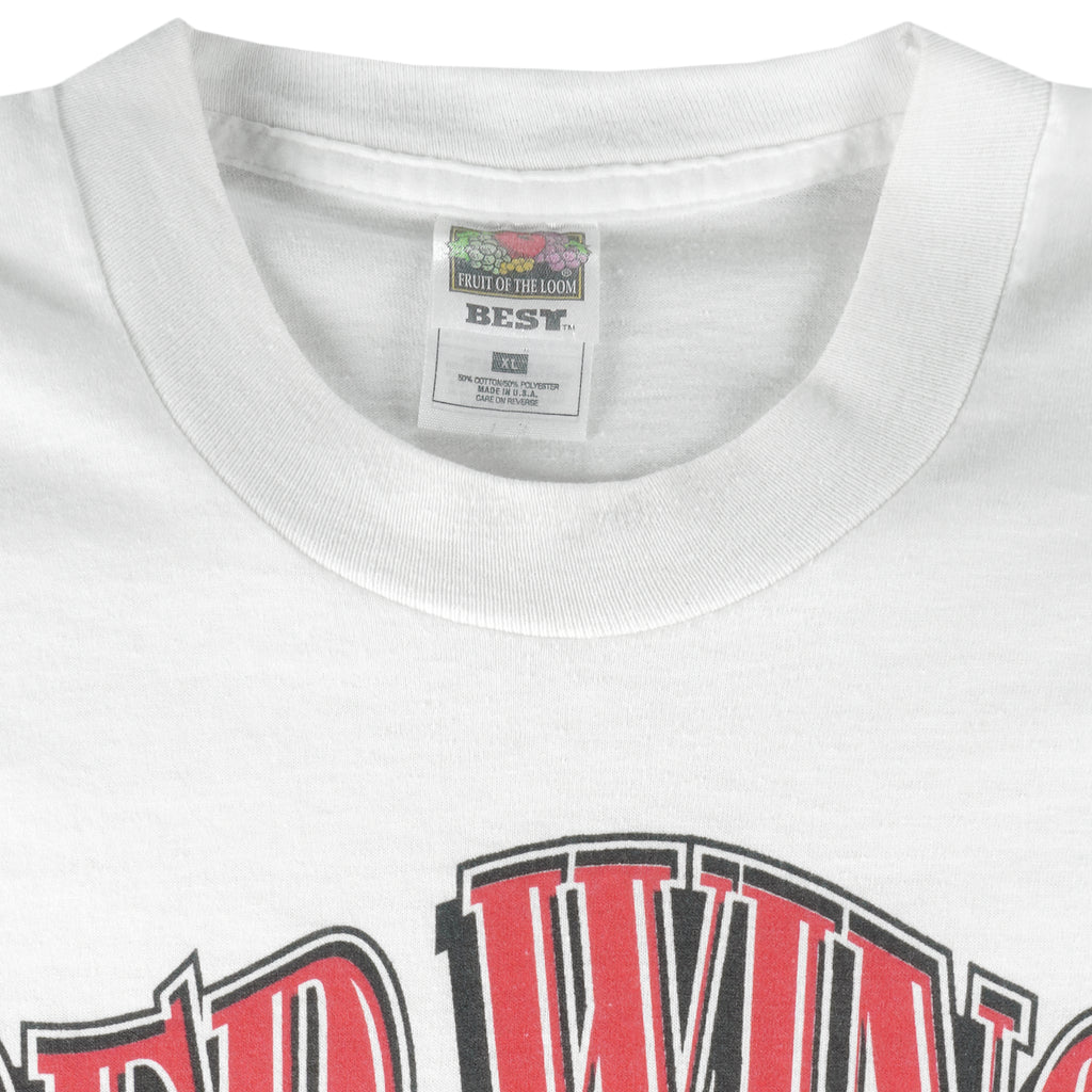 NHL - Detroit Red Wings Spell-Out T-Shirt 1996 X-Large Vintage Retro