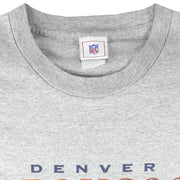 NFL - Denver Broncos Helmet Single Stitch T-Shirt 1990s X-Large Vintage Retro Football