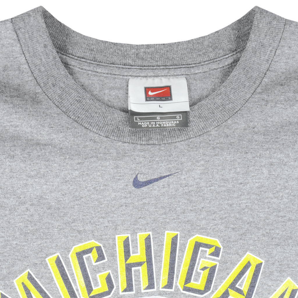 Nike - Michigan Wolverines Football T-Shirt 1990s Large Vintage Retro Football College
