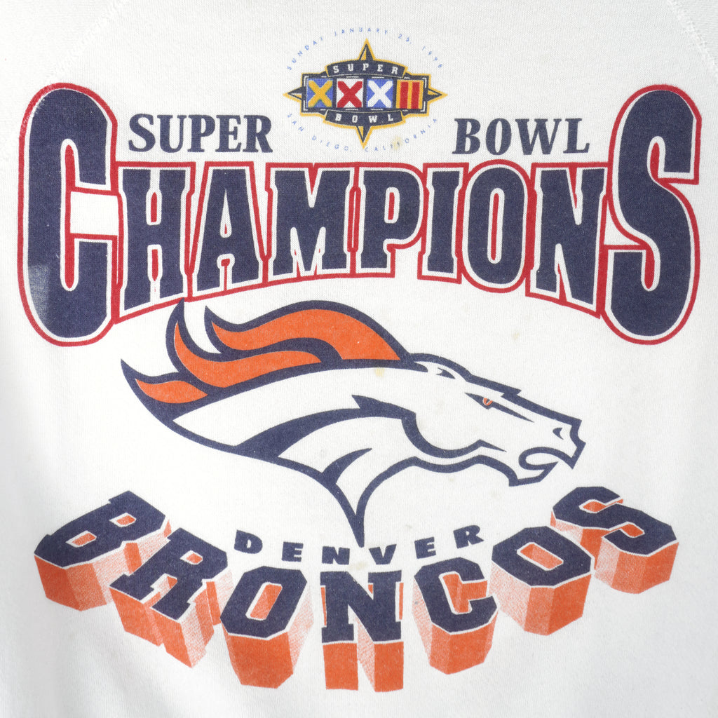 NFL (Tultex) - Super Bowl Champions Denver Broncos Sweatshirt 1998 Medium Vintage Retro Football