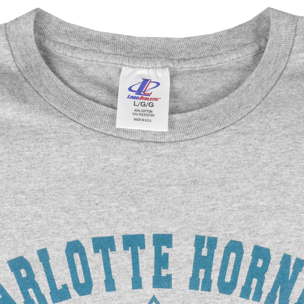 NBA (Logo Athletic) - Charlotte Hornets Long Sleeved Shirt 1990s X-Large Vintage Retro Basketball
