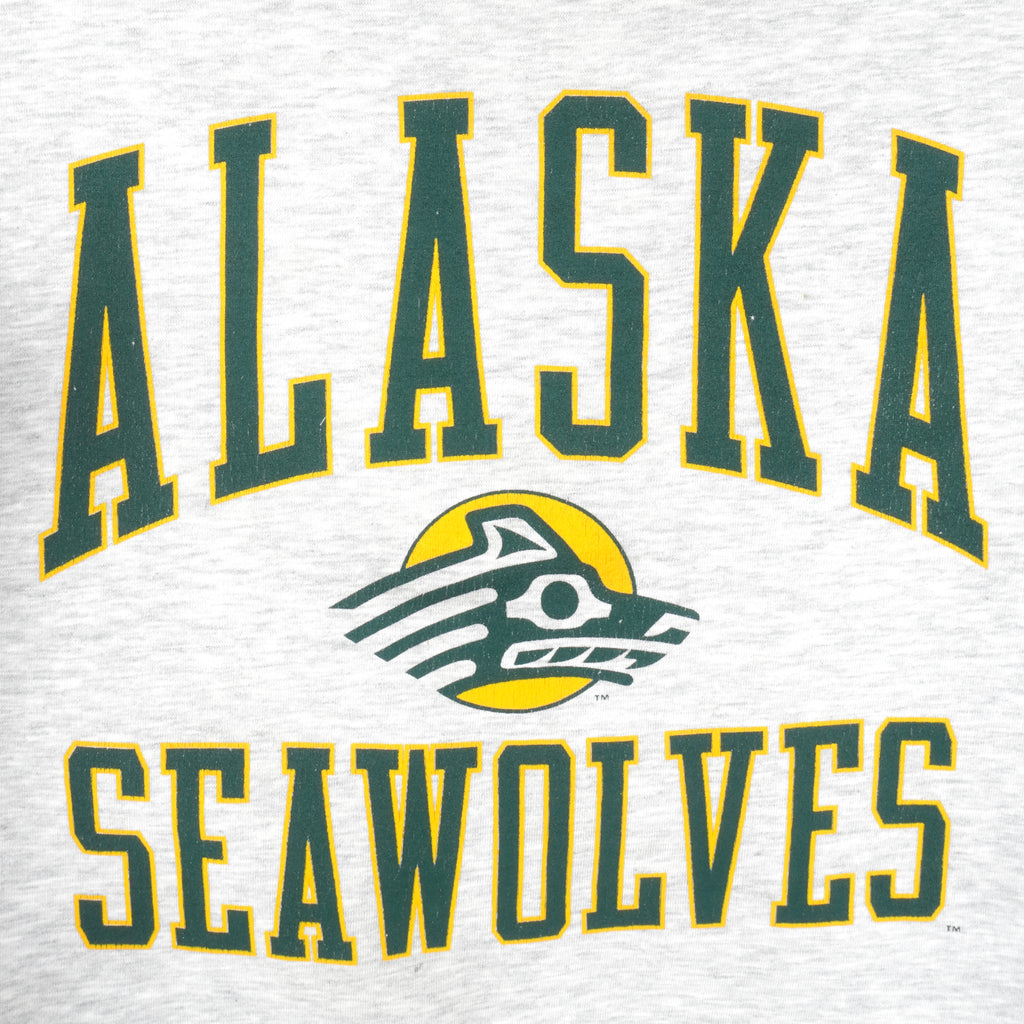 NCAA (Gear) - Alaska Anchorage Seawolves Hockey Crew Neck Sweatshirt 1990s X-Large Vintage Retro Hockey College