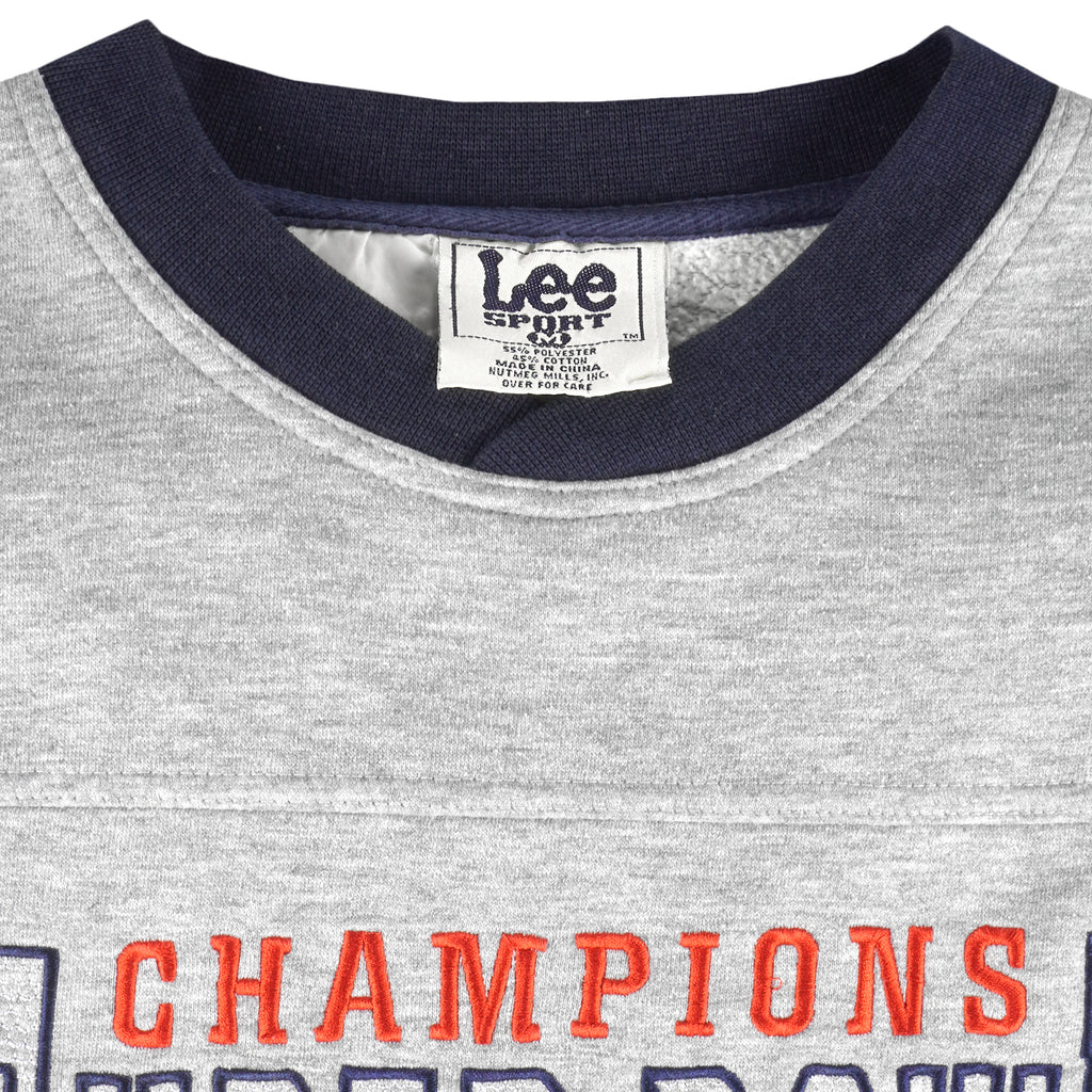 NFL (Lee) - Denver Broncos Super Bowl Champions Crew Neck Sweatshirt 1988 Medium Vintage Retro Football 