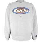 Starter - New York Knicks Crew Neck Sweatshirt 1990s Large Vintage Retro Basketball