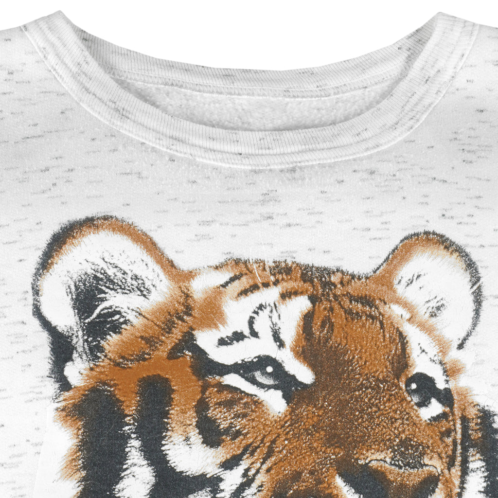 Vintage - The Endangered Siberian Tiger Crew Neck Sweatshirt 1990s X-Large Vintage Retro