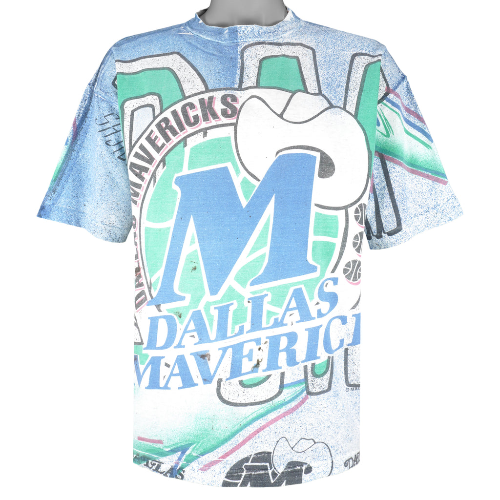NBA (Magic Johnson T's) - Dallas Mavericks All Over Print 1990s Large