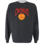 NCAA (B-Wear) - Cincinnati Bearcats Embroidered Crew Neck Sweatshirt 1990s Large