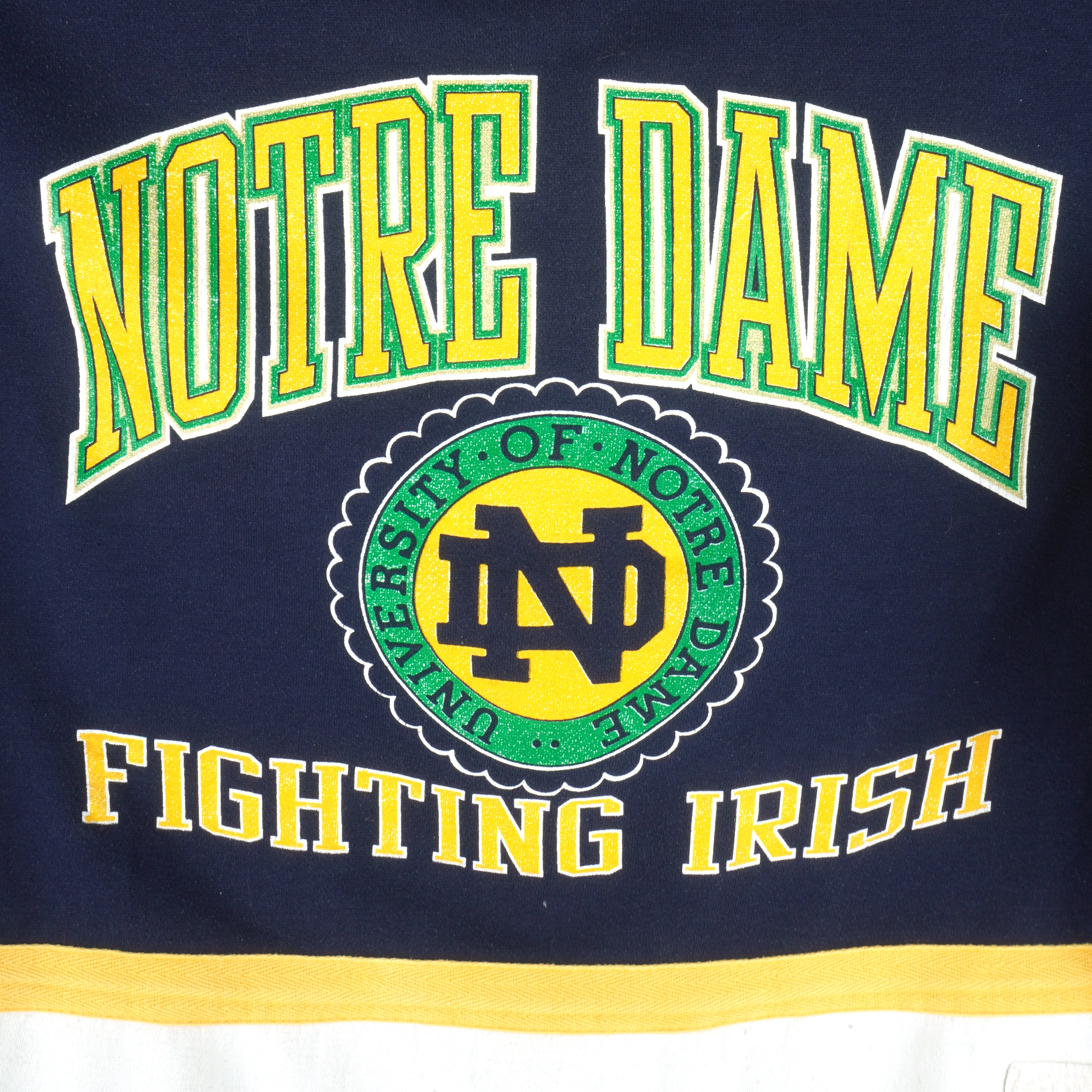 NCAA (Logo 7) - Notre Dame Fighting Irish Sweatshirt 1990s Medium Vintage Retro Football college