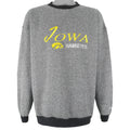 NCAA (Logo Athletic) - Iowa Hawkeyes Crew Neck Sweatshirt 1990s Large Vintage Retro Football College