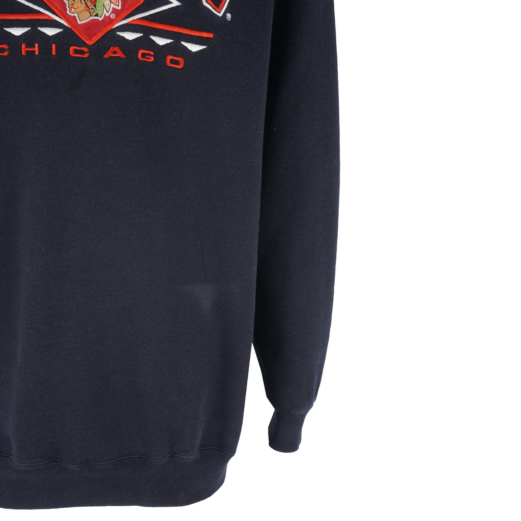 NHL (Logo Athletics) - Chicago Blackhawks Embroidered Sweatshirt 1990s X-Large Vintage Retro Hockey