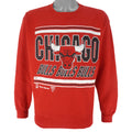 NBA (Hanes) - Chicago Bulls Crew Neck Sweatshirt 1990s Large Vintage Retro Basketball