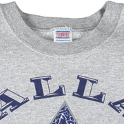 NFL (Team Work) - Dallas Cowboys Crew Neck Sweatshirt 1995 X-Large Vintage Retro Football
