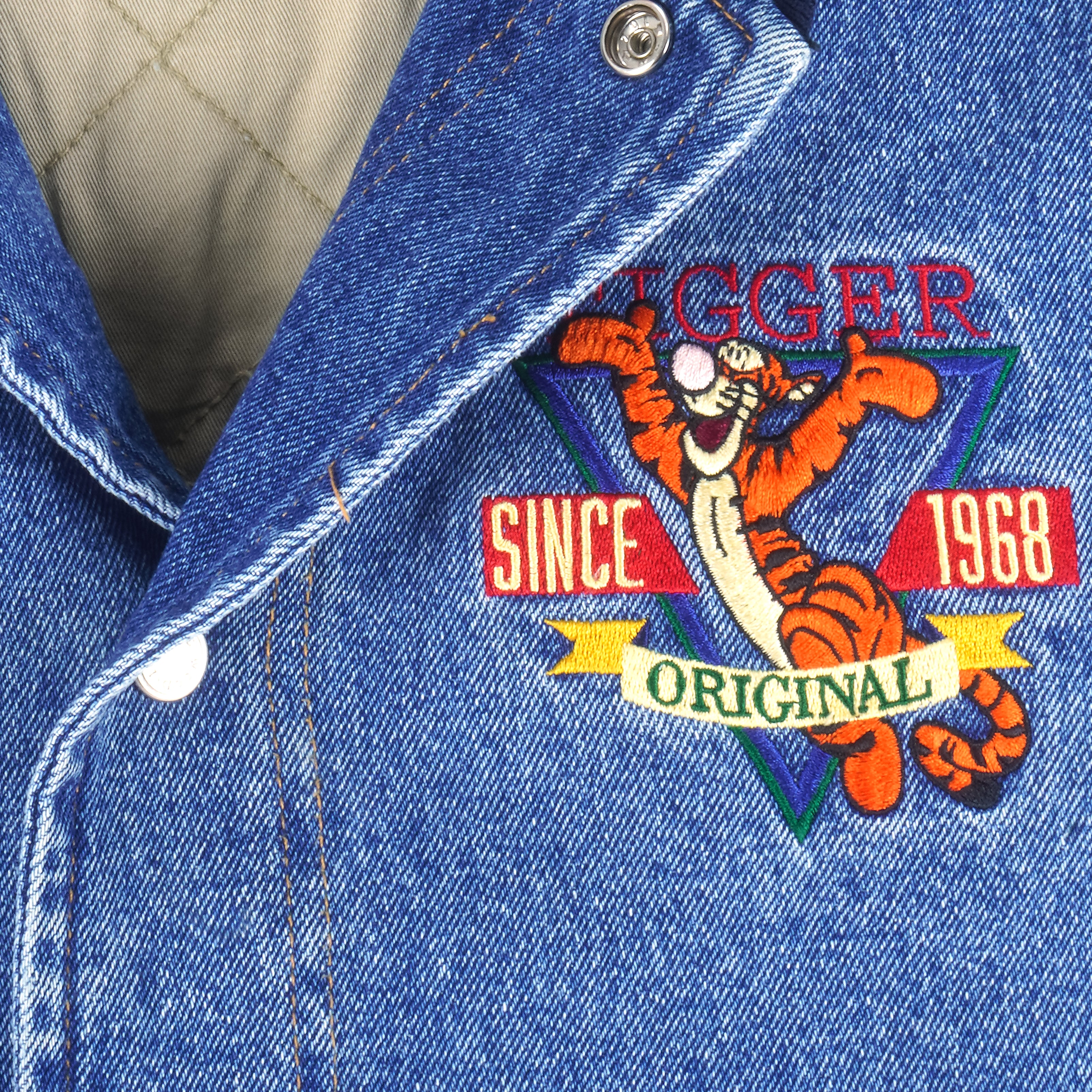 Disney - Tigger Top Performance Embroidered Varsity Denim Jacket 1990s Medium Vintage Retro