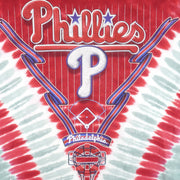 MLB (Liquid Blue) - Philadelphia Phillies Tie-Dye T-Shirt 1990s X-Large Vintage Retro Baseball