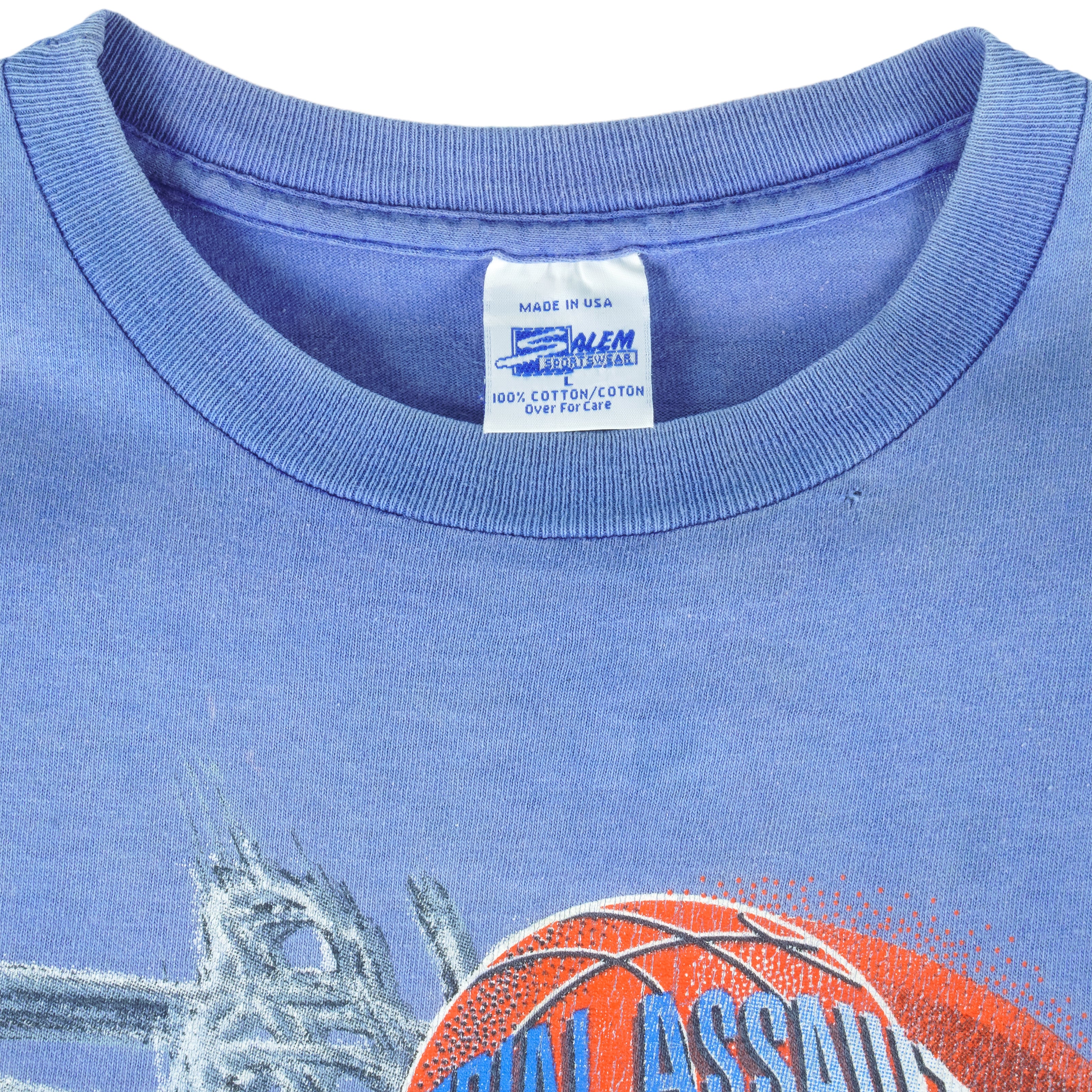 NBA (Salem) - New York Knicks Aerial Assault T-Shirt 1990s Large Vintage Retro Basketball