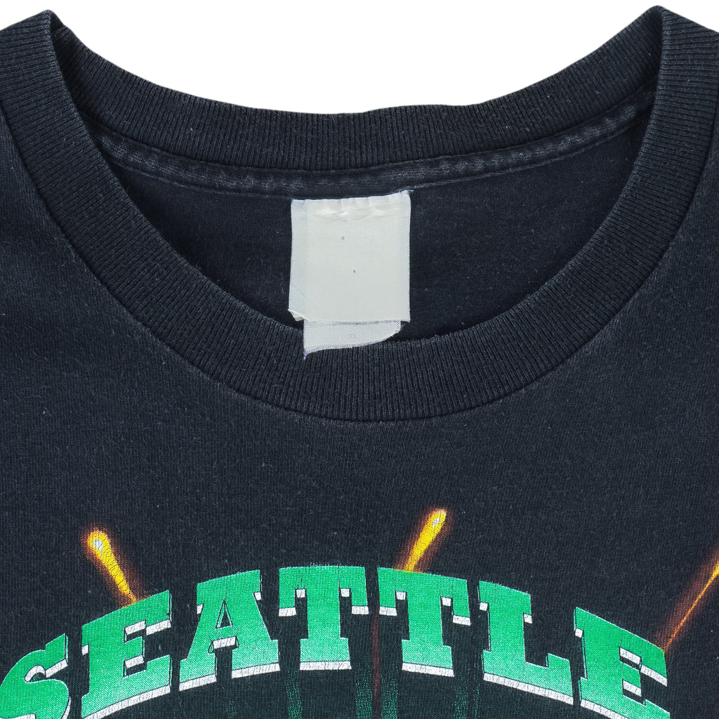 NFL (Riddell) - Seattle Seahawks Helmet T-Shirt 1997 X-Large Vintage retro football