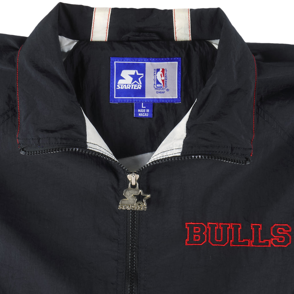 Starter - Chicago Bulls Embroidered Windbreaker 1990s Large Vintage Retro Basketball