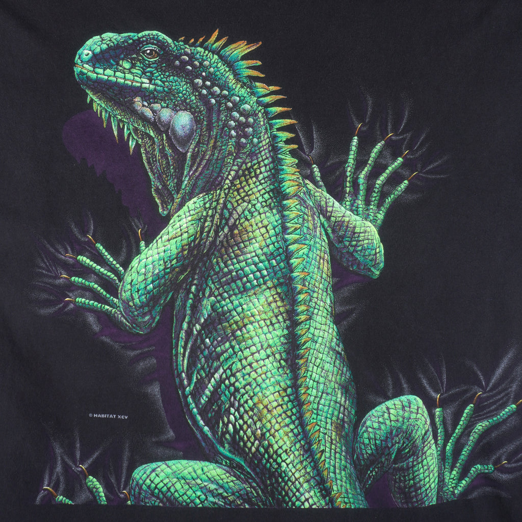 Vintage (Habitat) - Iron Mountain, MI Iguana Animal Print T-Shirt 1990s X-Large Vintage Retro