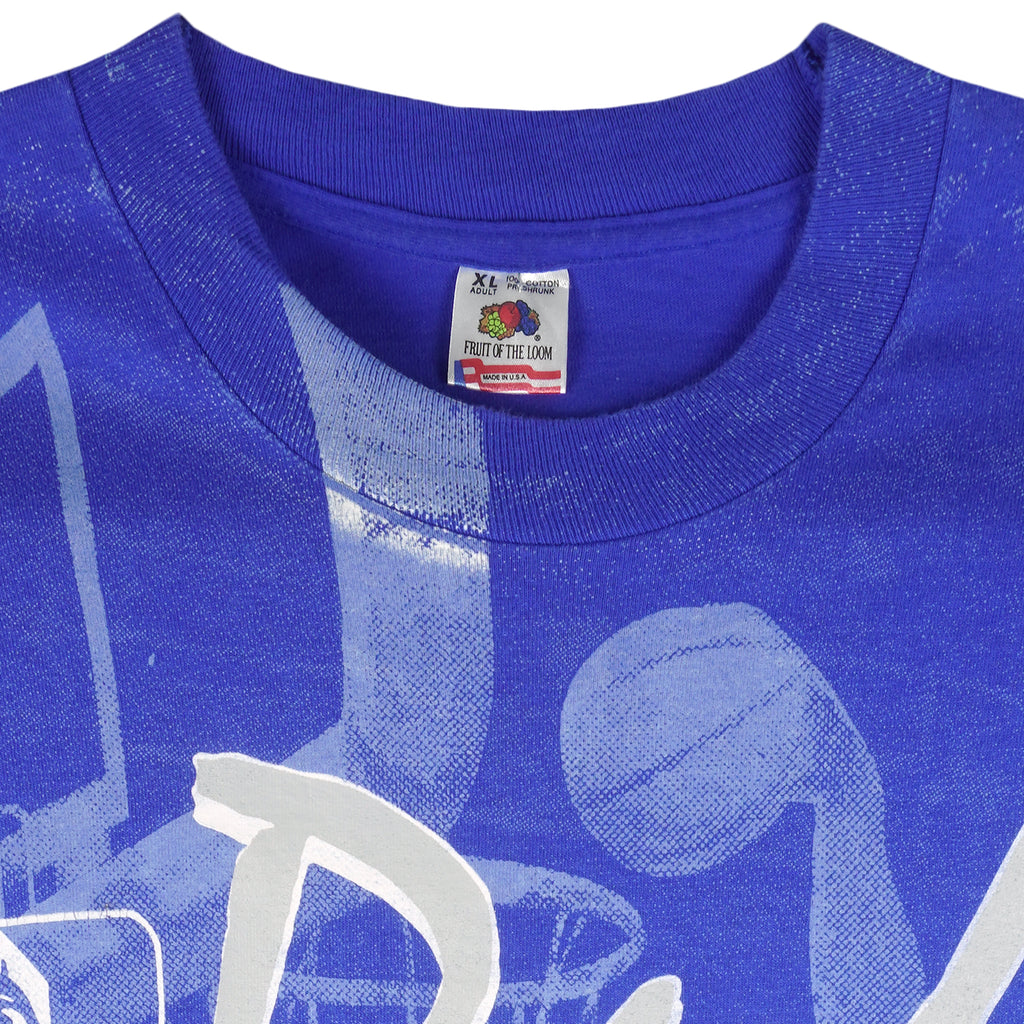 NCAA - Duke University Blue Devils All Over Print T-Shirt 1990s X-Large Vintage Retro Basketball College