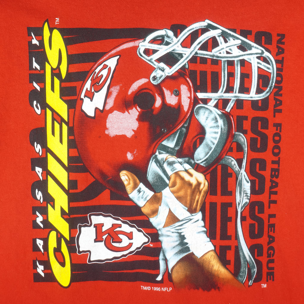 NFL - Kansas City Chiefs Helmet T-Shirt 1996 X-Large Vintage Retro Football
