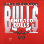 NBA (CWG) - Chicago Bulls Back To Back Champions T-Shirt 2000s X-Large Vintage Retro Basketball