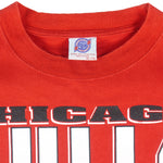 NBA (CWG) - Chicago Bulls Back To Back Champions T-Shirt 2000s X-Large Vintage Retro Basketball