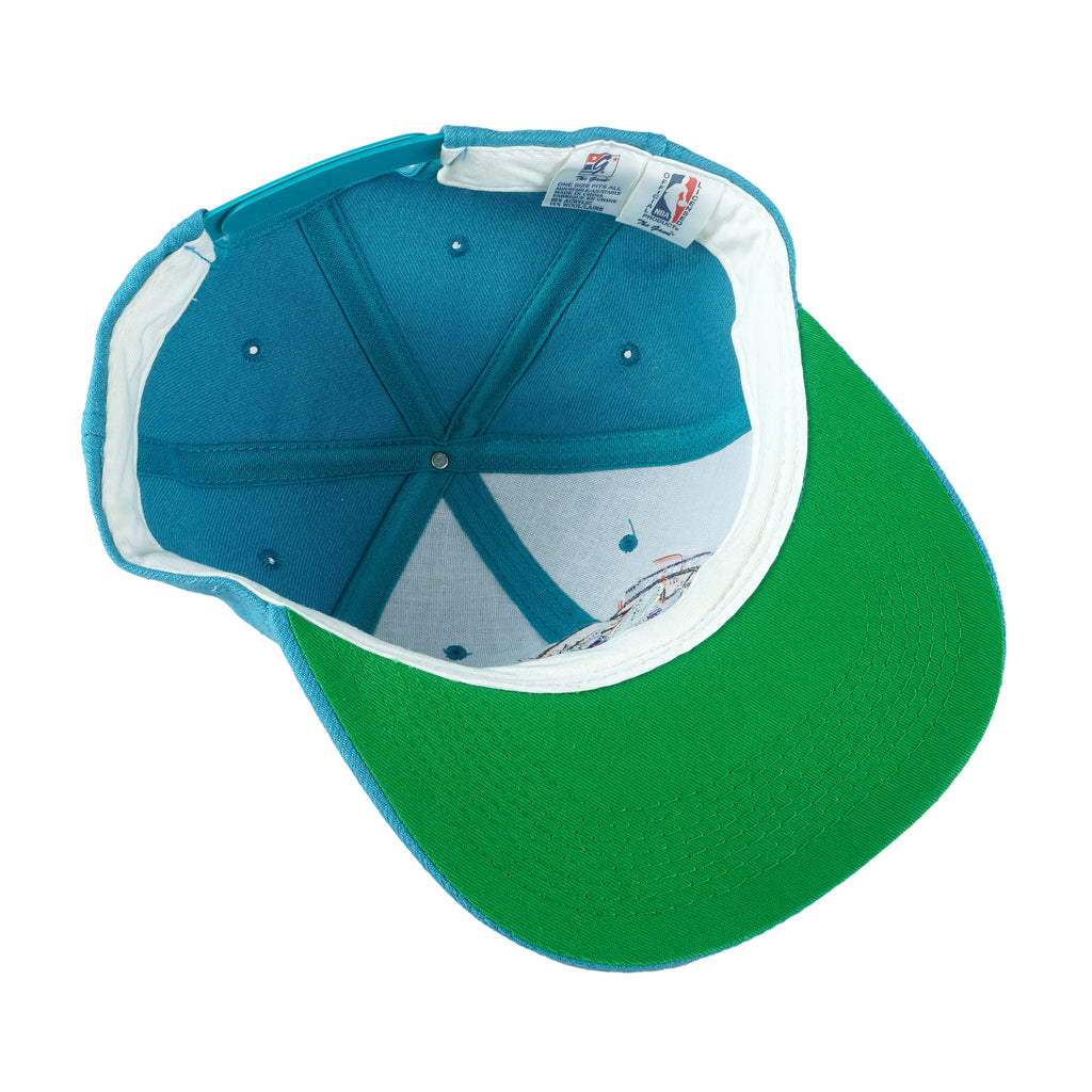 NBA (The Game) - Charlotte Hornets Embroidered Snapback Hat 1990s OSFA Vintage Retro Basketball