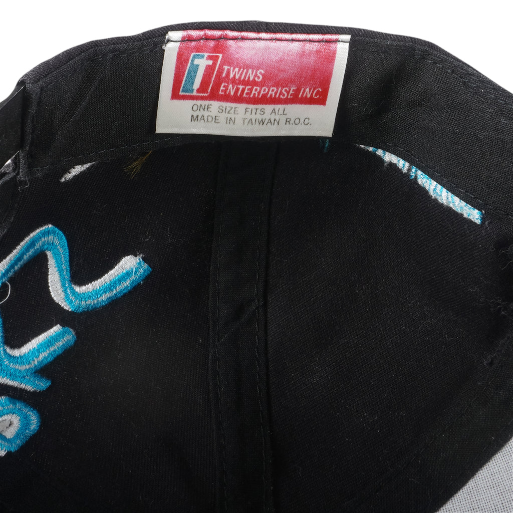 NHL (Twins) - San Jose Sharks Embroidered Snapback Hat 1990s OSFA