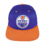 Edmonton Oilers Vintage 90's Logo 7 Graffiti Spell Out Snapback Cap Hat  - NWT