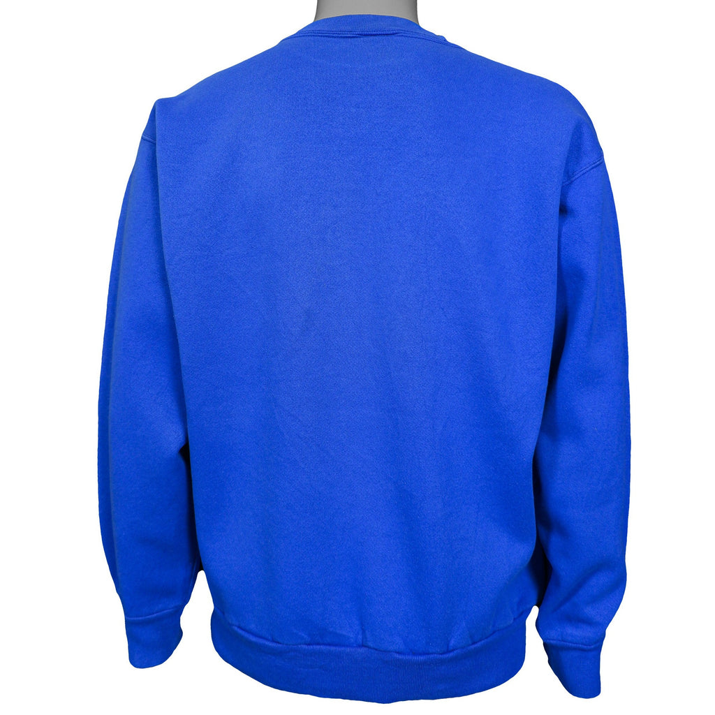 NBA (Logo 7) - New York Knicks Crew Neck Sweatshirt 1990s Medium Vintage Retro Basketball