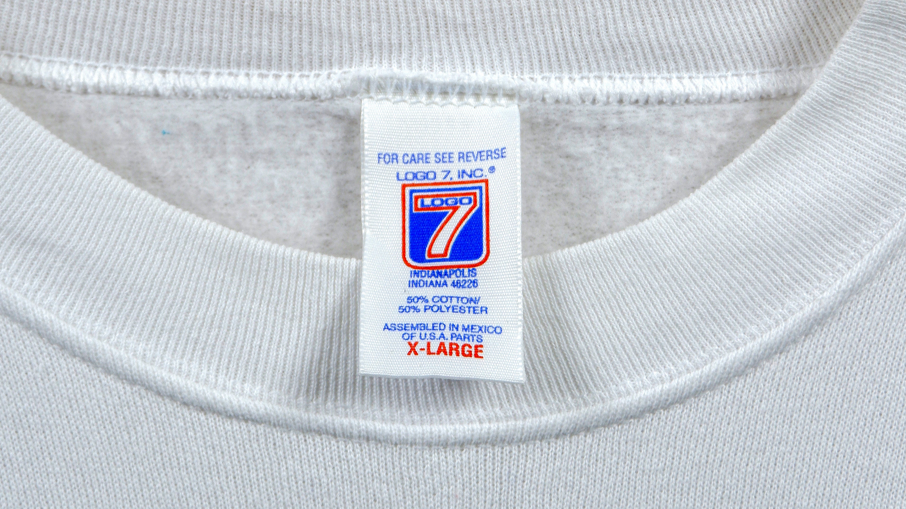 NFL (Logo 7) - Super Bowl XXXIII Broncos VS Falcons Sweatshirt 1999 Large Vintage Retro Football